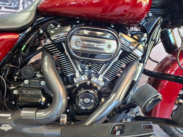 2018 HARLEY-DAVIDSON FLHRXS ROAD KING SPECIAL