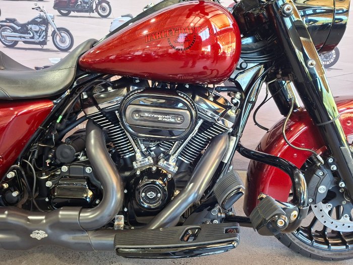 2018 HARLEY-DAVIDSON FLHRXS ROAD KING SPECIAL