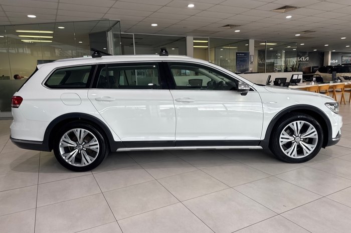2016 Volkswagen Passat 140TDI Alltrack