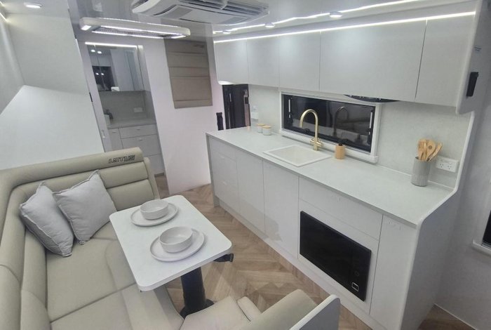 2026 Lotus Caravans Trooper Trx 21'9Cl