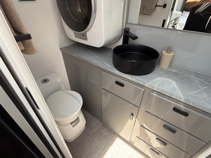 2026 JB Caravans 17'10 Dirt Road Xtreme Fd