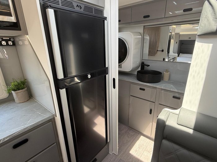 2026 JB Caravans 17'10 Dirt Road Xtreme Fd Save $11,975 Was $119,775