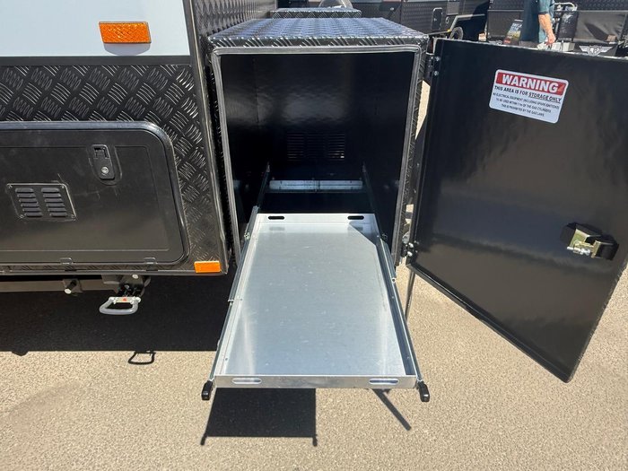 2026 JB Caravans 17'10 Dirt Road Xtreme Fd