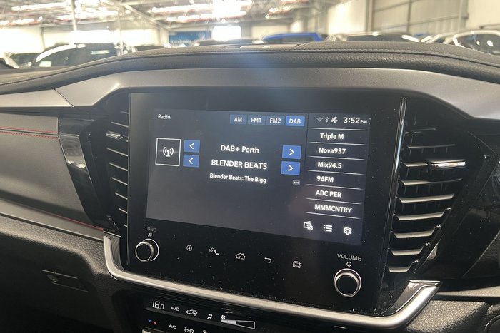 2025 Isuzu MU-X X-TERRAIN