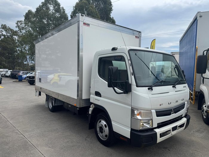 2022 Fuso Canter