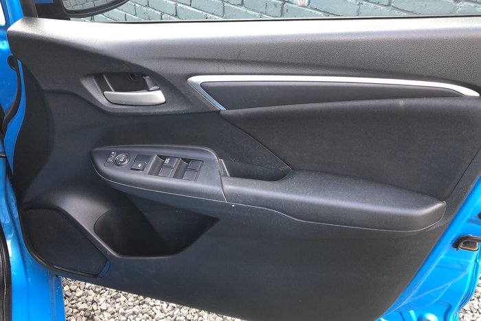 2014 Honda Jazz VTi