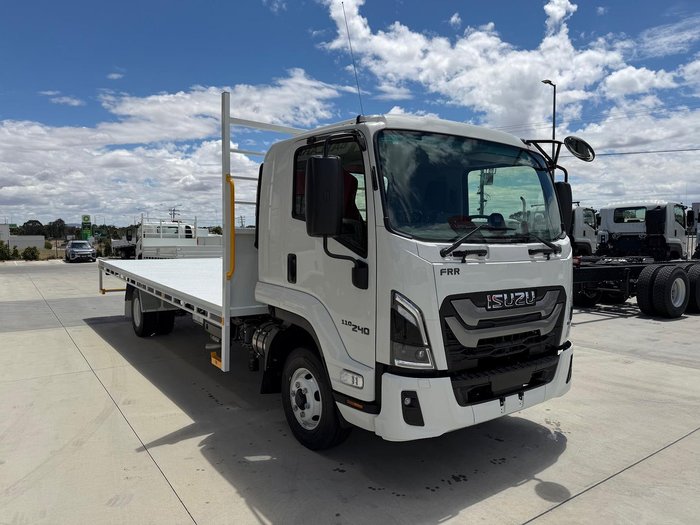 2025 Isuzu F Series