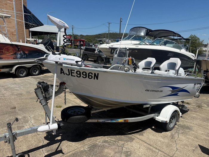 2017 Horizon 438 Stryker XPF Side Console DLX