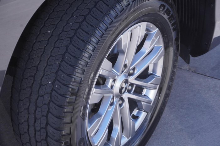 2021 Mitsubishi Pajero Sport GLX