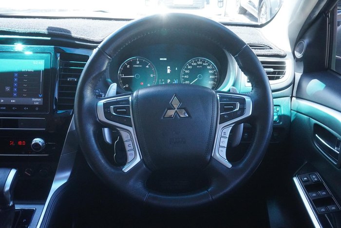 2021 Mitsubishi Pajero Sport GLX