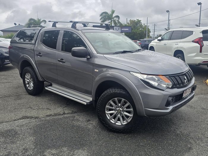 2016 Mitsubishi Triton GLS