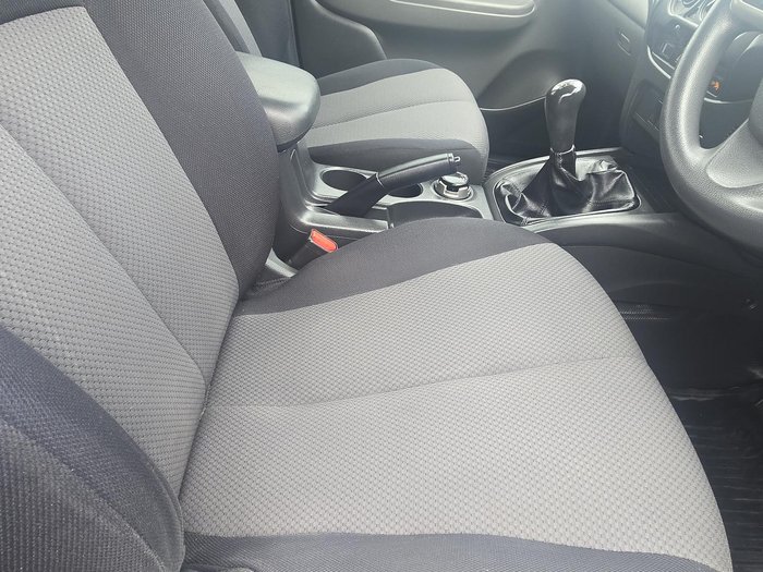 2016 Mitsubishi Triton GLS