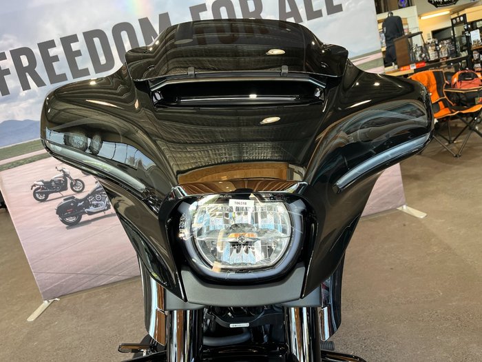 2025 HARLEY-DAVIDSON FLHX STREET GLIDE (117)