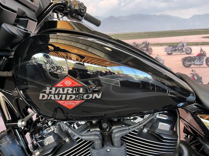 2025 HARLEY-DAVIDSON FLHX STREET GLIDE (117)