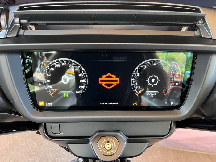 2025 HARLEY-DAVIDSON FLHX STREET GLIDE (117)