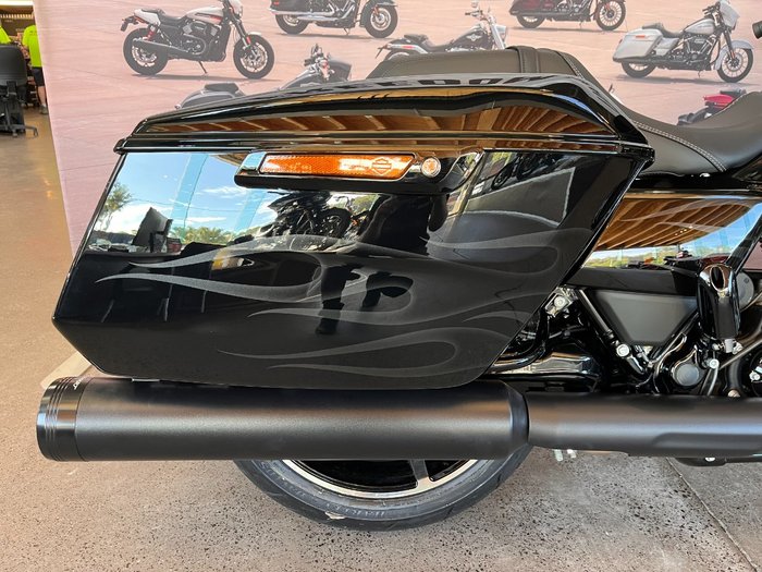 2025 HARLEY-DAVIDSON FLHX STREET GLIDE (117)