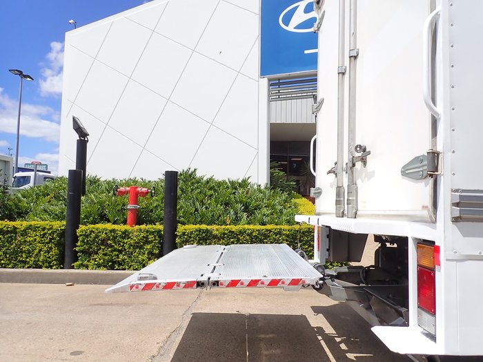 2020 ISUZU NNR 45-150