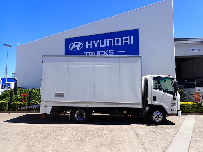 2021 ISUZU NNR 45-150