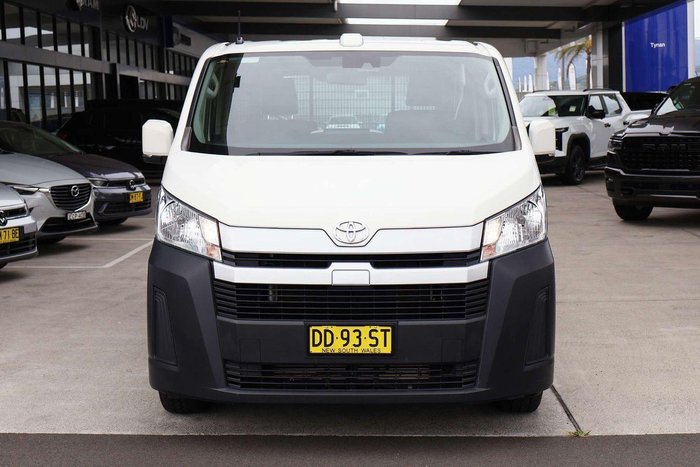 2022 Toyota Hiace
