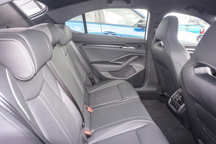 2025 SKODA Superb 195TSI Sportline