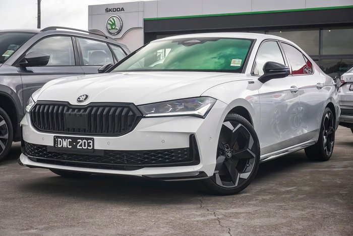 2025 SKODA Superb
