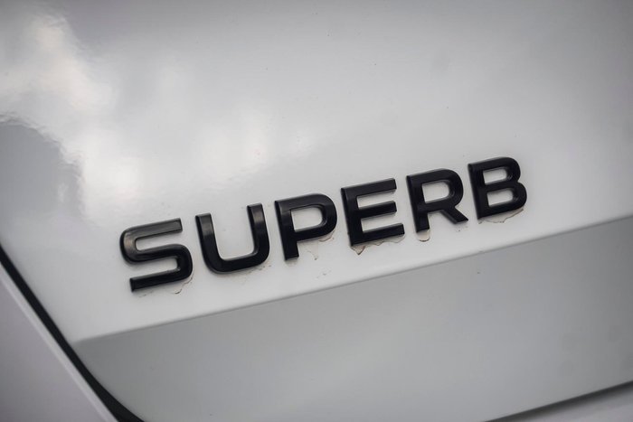 2025 SKODA Superb 195TSI Sportline