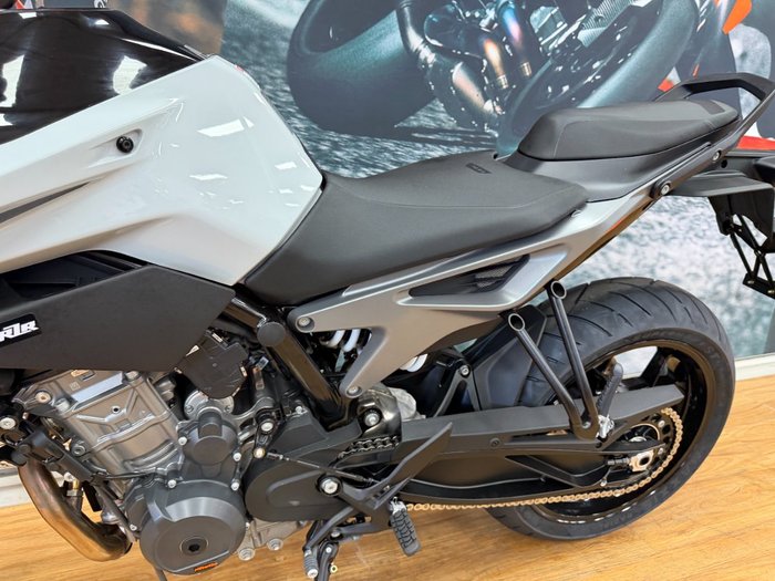 2024 Ktm 790 DUKE GREY