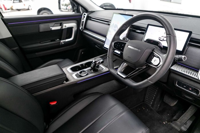 2025 Jaecoo J7 Track