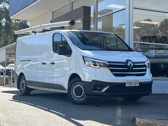 2024 Renault Trafic Premium