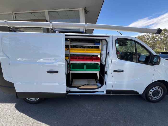 2024 Renault Trafic Premium