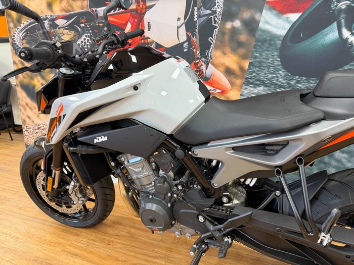 2024 Ktm 790 DUKE GREY