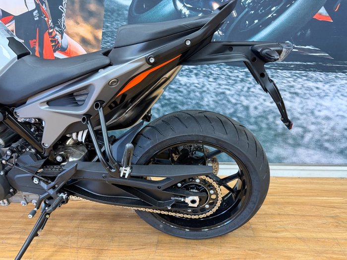 2024 Ktm 790 DUKE GREY