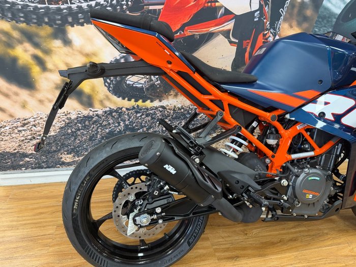 2024 Ktm RC 390 BLUE