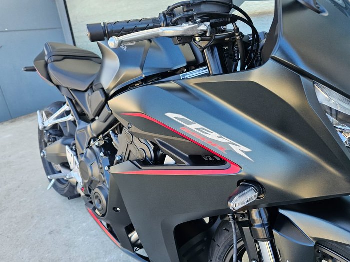 2025 Honda CBR650R Black