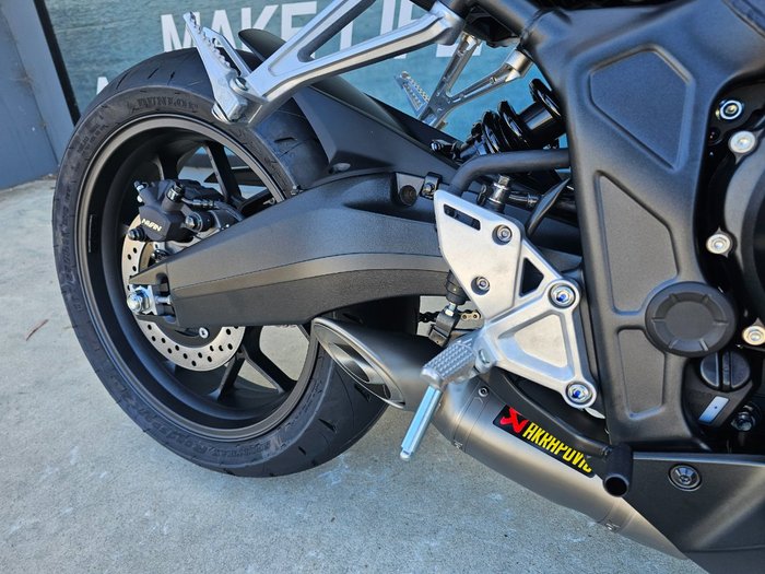 2025 Honda CBR650R Black