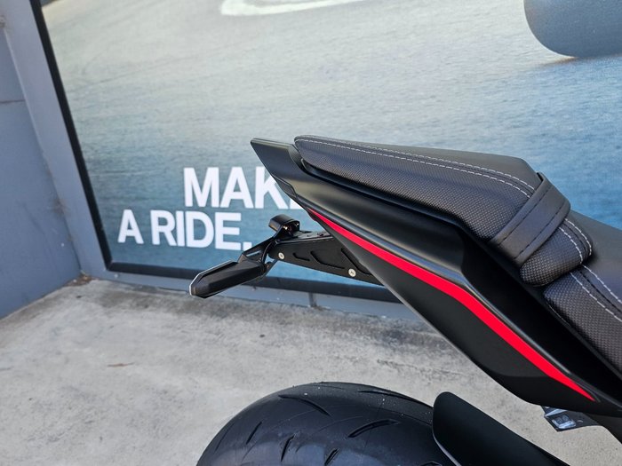 2025 Honda CBR650R Black