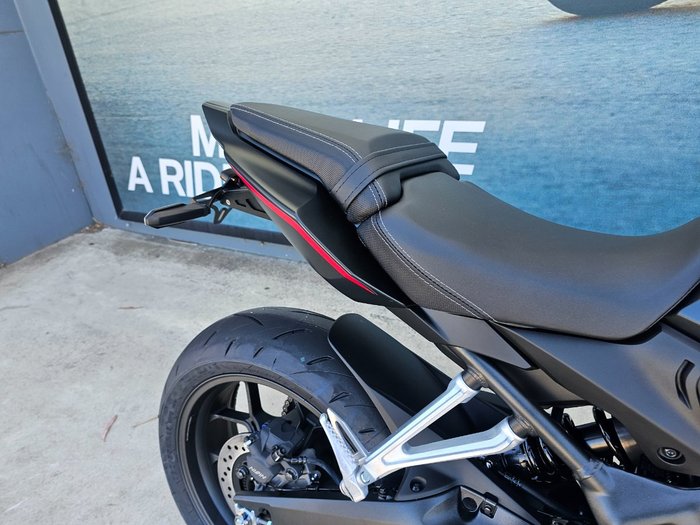 2025 Honda CBR650R Black