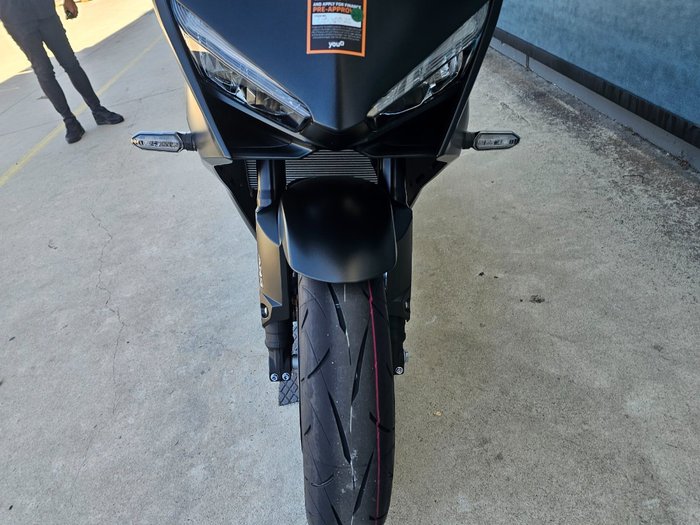 2025 Honda CBR650R Black