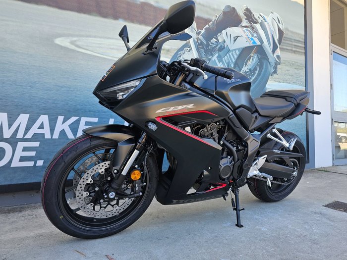 2025 Honda CBR650R Black