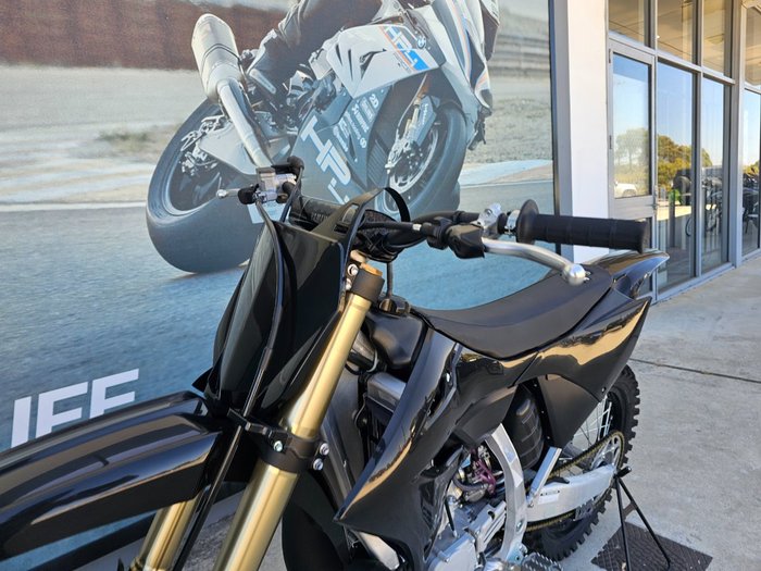 2023 Yamaha YZ250 Black