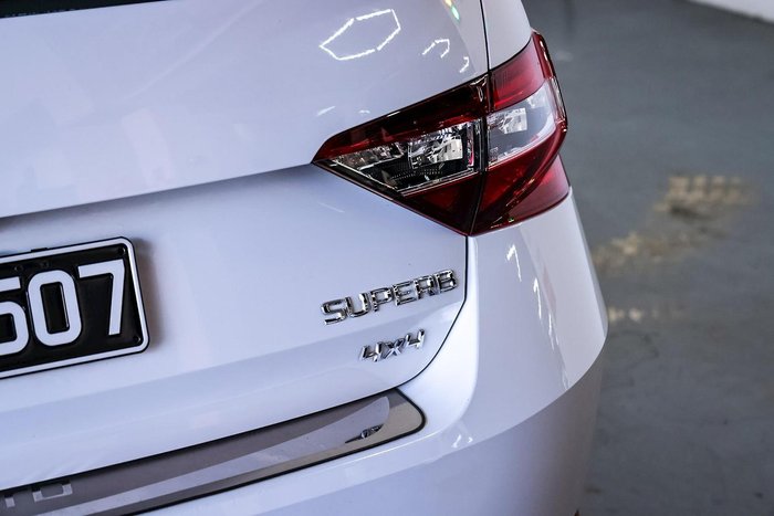 2018 SKODA Superb 206TSI SportLine NP MY18.5 4X4 Constant Moon White