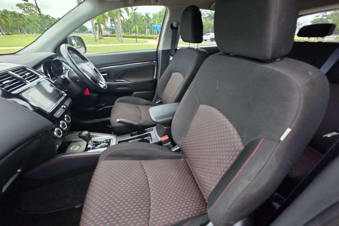 2018 Mitsubishi ASX ES XC MY19 Red