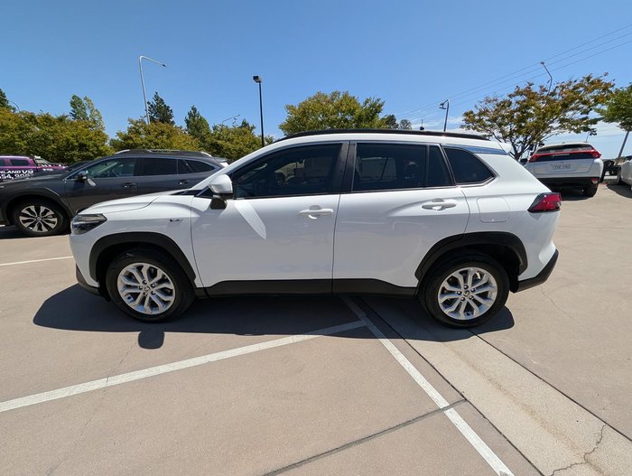 2024 Toyota Corolla Cross GXL