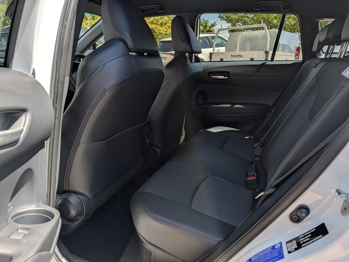 2024 Toyota Corolla Cross GXL