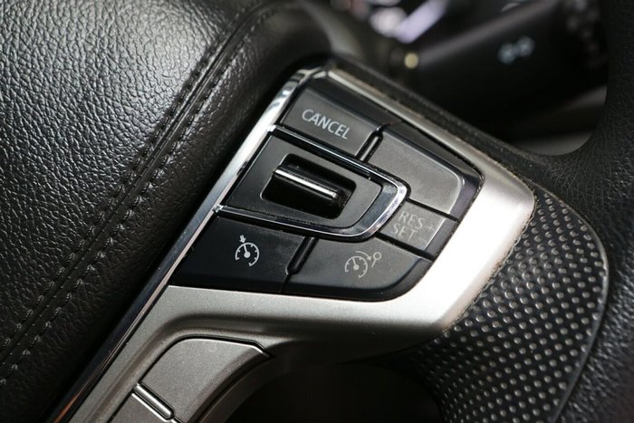 2023 Mitsubishi Triton GLX+