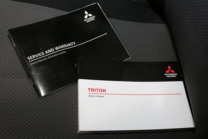 2023 Mitsubishi Triton GLX+