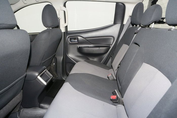 2023 Mitsubishi Triton GLX+