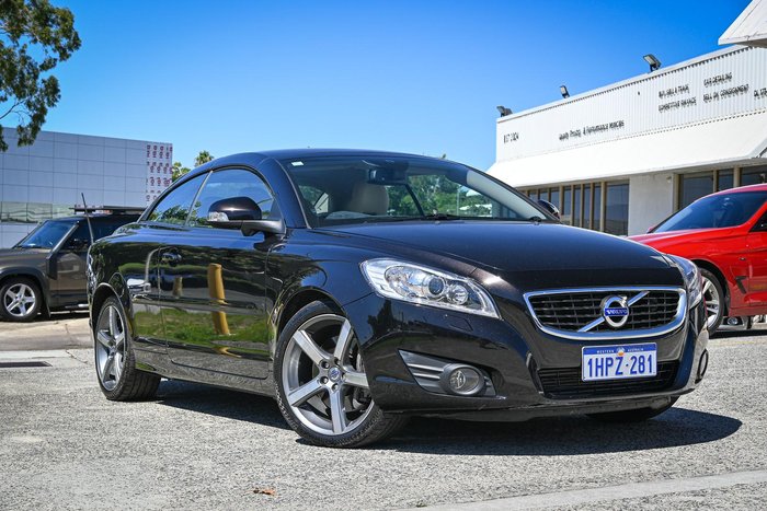 2011 Volvo C70 T5