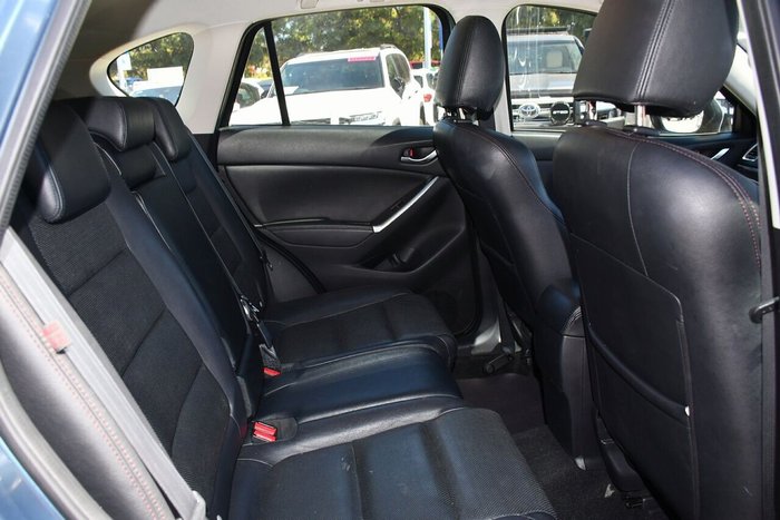 2016 Mazda CX-5 Akera