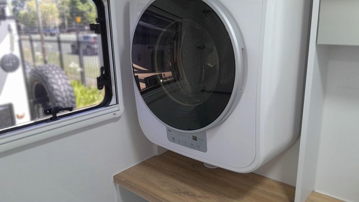 2025 Goldstream 1860 Re Rd Adventure Cp 18'6